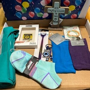 New Ladies/Women Mixed Lot Accessories Bundle of 9 Items Gift Idea (H-8)